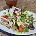 EDIT DINING  - BREAKFAST(\1,200)　サラダ盛り付け例