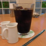 カフェ・プラネット - アイスコーヒーはたっぷりサイズ