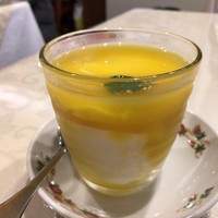 菜香新館 - マンゴー杏仁！別腹です！