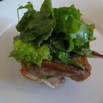 トラットリア ヴィバ ラ ヴィータ - メイン：鶏肉パリパリ焼き