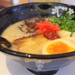 武虎 - 背脂豚骨ラーメン