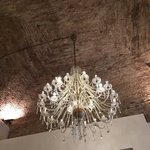 Il San Lorenzo - 天井が高いです　エントランスのイメージとは違って奥に広い典型的なローマのリストランテですね