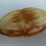 朝山製パン - 昔の兵庫のメロンパンは「コレ！！」白餡入り！