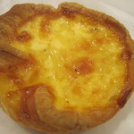 麻布十番モンタボー - パン屋さんの窯焼キッシュ・濃厚チーズ