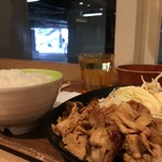 豚しょうが焼き定食 600円税込