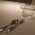 ロカンダアブラッチ - テーブルにはお花とメッセージカードがありました