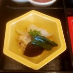 召膳 無苦庵 - 六切り松花堂弁当の炊き合わせ