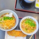 セルフうどん やま - 