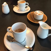 上野洋食遠山 - カフェラテ・コーヒー