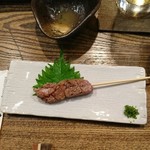 三桝家 - マグロの脳天の串焼き