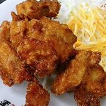 ラーメン まこと屋 - まこと屋　若鶏の唐揚げ（490円）