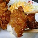 ラーメン まこと屋 - まこと屋　若鶏の唐揚げ（490円）
