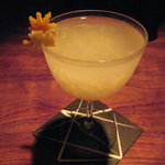 バー・バーンズ - 梨のカクテル
