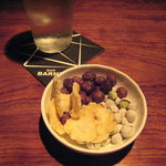 バー・バーンズ - チャーム