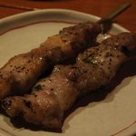 Yakitori Gareji - もち豚の香味焼き
