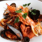 Pescatore with plenty of seafood