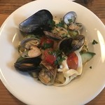 イタリカ - 魚介とズッキーニのタリアテッレ