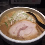 なまら - 味噌ラーメン 700円