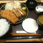 Tonkatsu Wakou - さざんか御膳
                        ロースカツとチーズメンチカツ
