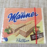 Manner Shop - マンナー全粒粉3個入り€2.69