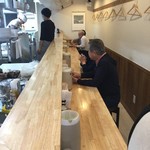 らーめん天神下 大喜 - 内観