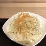 名古屋名物 みそかつ 矢場とん - キャベツ