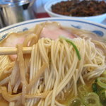 らあめん英 - 麺のアップ