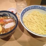 中華そば 青葉 - この時はつけ麺を。かけそばも好きです。