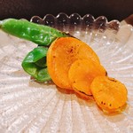 はっこく - 2018.5.  雪下人参と万願寺とうがらしのグリル