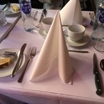 Restaurant Vita - テーブルもこじんまりと爽やかで有る