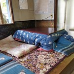 ドライブイン やまびこ - こたつ席もありました