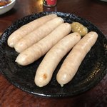 Yuta kaya - ソーセージ パリっとはしませんが、もっちり、サラミを食べてるみたい。