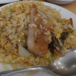 鳳琴樓 - 排骨炒飯（パイコーチャーハン）