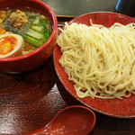 古武士 - 特製つけ麺300g(880円)