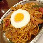 銀座ライオン - 炒めスパゲティ ナポリタン 税込993円
