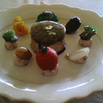 クイーン・アリス - 前菜は色鮮やかなフォンダン、色々楽しめます