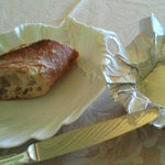 クイーン・アリス - ２つ目のパン、フランスパンが美味しいと思ったのはここが最初