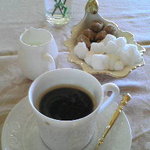 クイーン・アリス - エスプレッソにミルクたっぷりが嬉しいですね