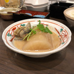 Kanayama Oden Kushiage De-Mon - 大根のポルチーニクリームソース