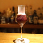 Bar柿沼 - ブルーベリーとシャンパンのカクテル