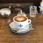 コーヒーハウス ニシヤ - カプチーノ（500円）税込