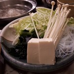 しゃぶせん - 野菜、豆腐、しらたき、ワカメ、えのき茸