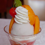 資生堂パーラー - 長崎県大瀬戸地区産 枇杷パフェ