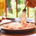 ビストロ ワイン カフェ ハース - フワッフワッ生ハム【パルマ産14か月熟成のプロシュート】