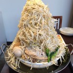 86174232 - 「贅沢豚ダブル大」1,080円（税別）1,166円（税込）〔茹で前麺量 200g〕「野菜 鬼まし」5～6kg