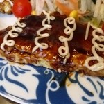 Okonomiyaki Naniwa - サラダ付お好み焼のお好み焼