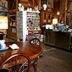 cafeルソー 森の美術室 - 1F 喫茶コーナー