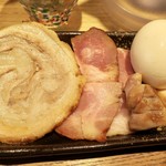 中華蕎麦 とみ田 - 「つけめん大」(980円)＋「特選全部トッピング」(750円)