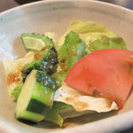 博多 五行 - 無料サービスは、白ご飯ではなく、サラダという選択もできます。