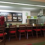 Aisah - カウンター席の様子